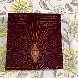 Charlotte Tilbury Bronzer shade 4 Deep